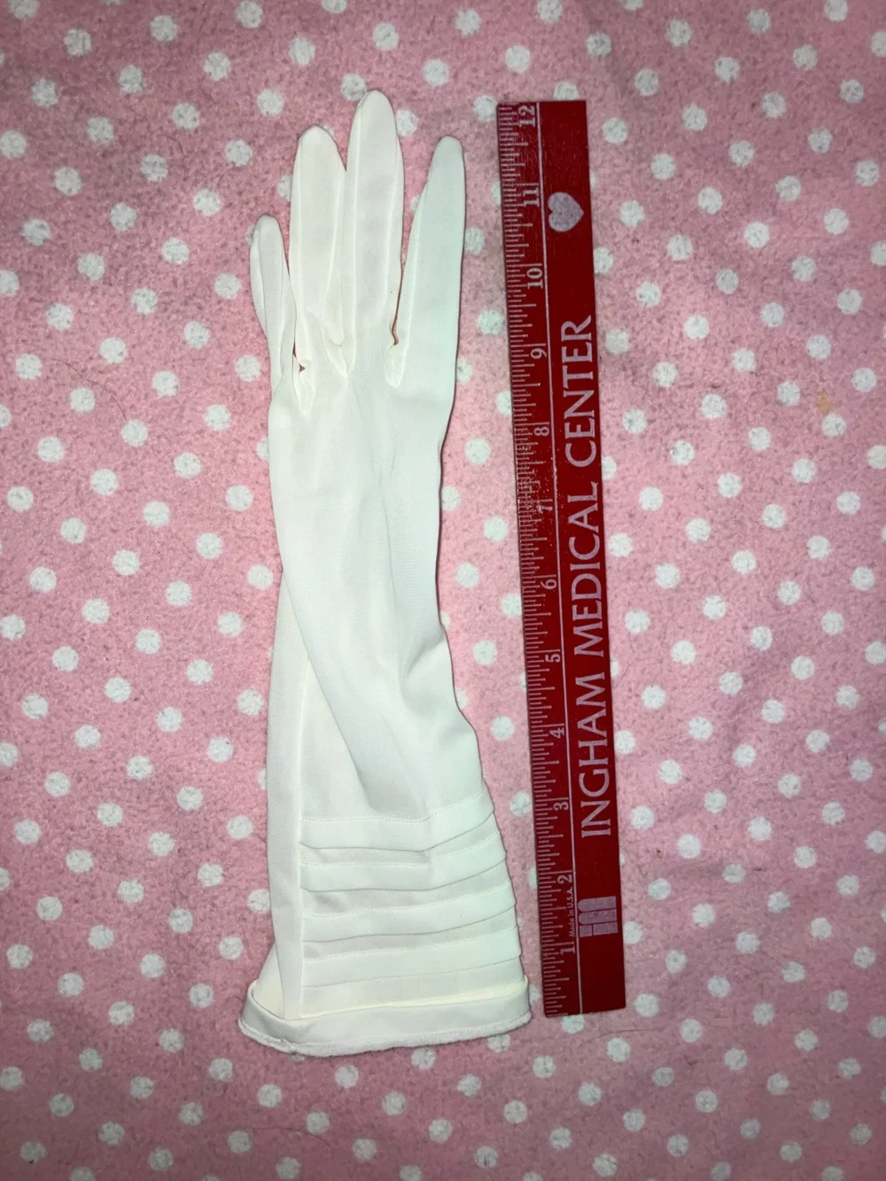 Vintage Nylon Gloves M - 7